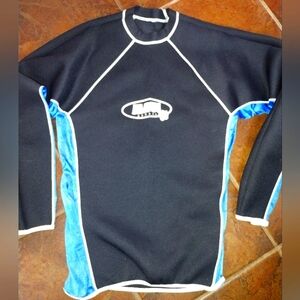 Wetsuit top size M & L MAUI HAWAIIAN SCUBA SNORKEL SWIM IN GREAT COND